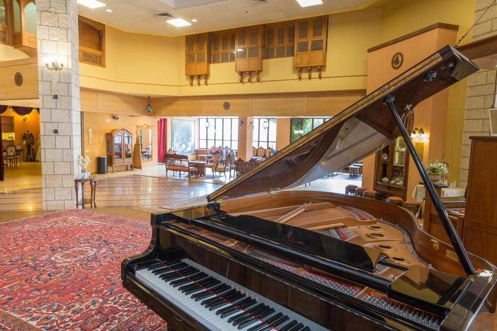 Hotel & Museum Dona Gracia Тиверіада Екстер'єр фото